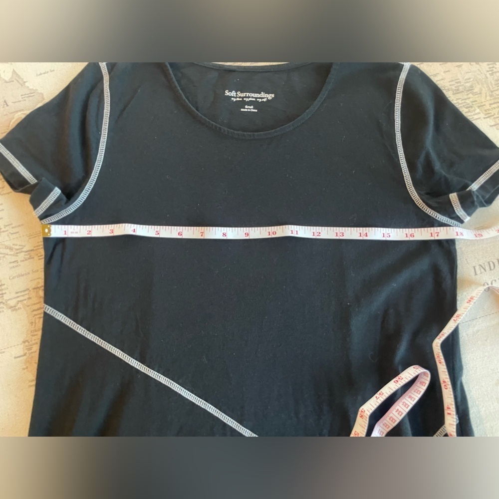 Soft Surroundings Black Short Sleeve Dress with White Reverse Seam Size Small - Picture 2 of 6